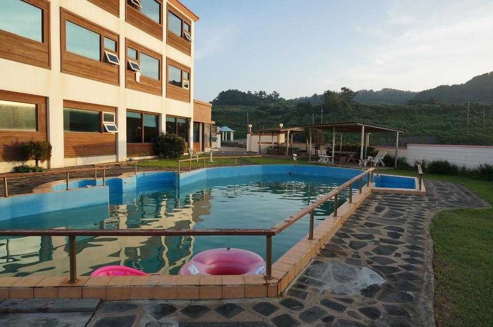 Park Beach Hotel Csedzsu Kültér fotó