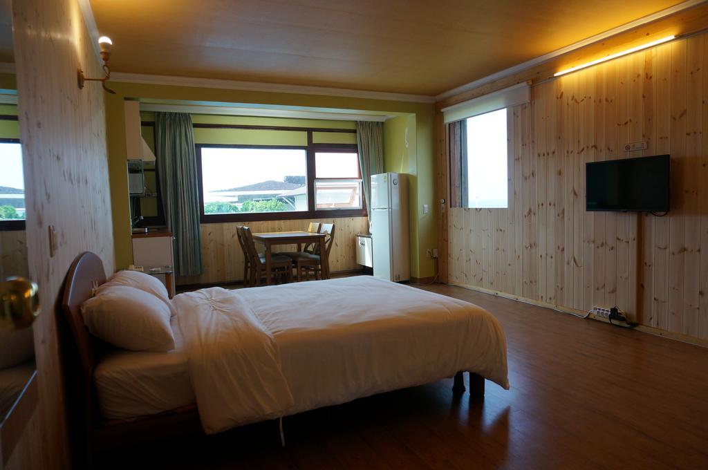 Park Beach Hotel Csedzsu Szoba fotó