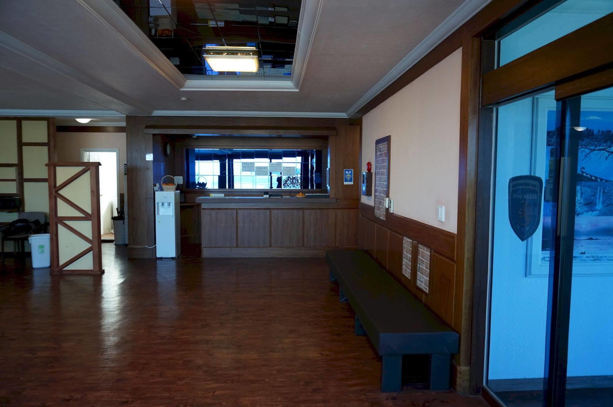 Park Beach Hotel Csedzsu Kültér fotó